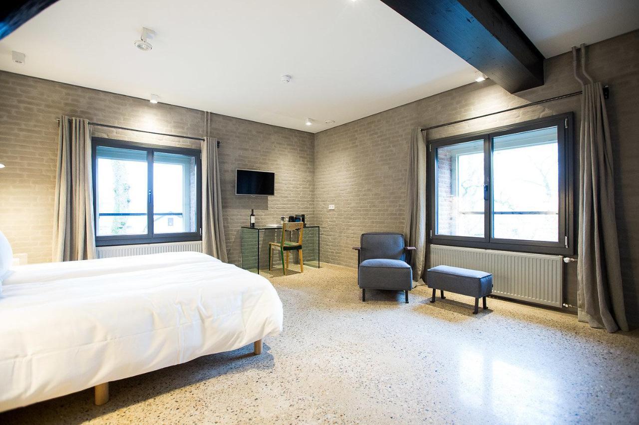 Napoleonschuur Hotel